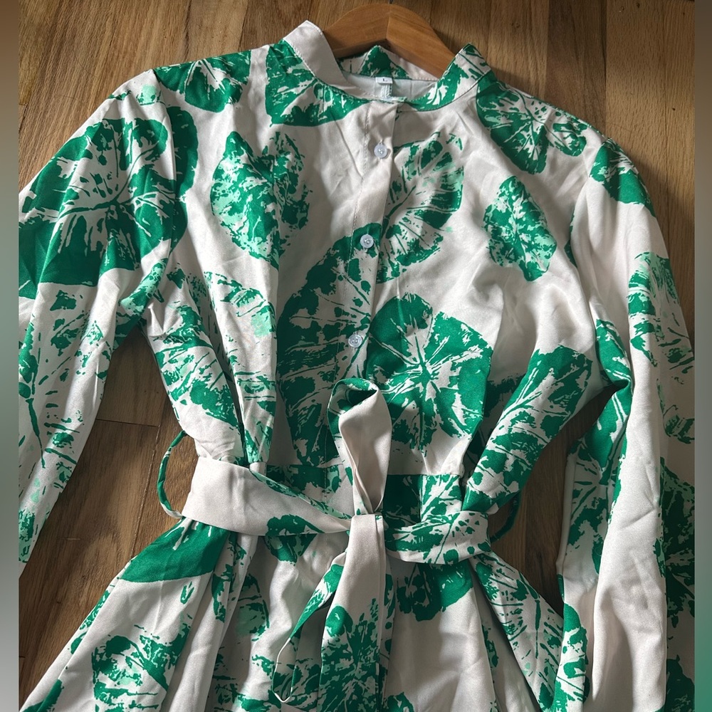 NWOT SHEIN Tropical Print Lantern Sleeve Belted Shirt Dress - Picture 4 of 11